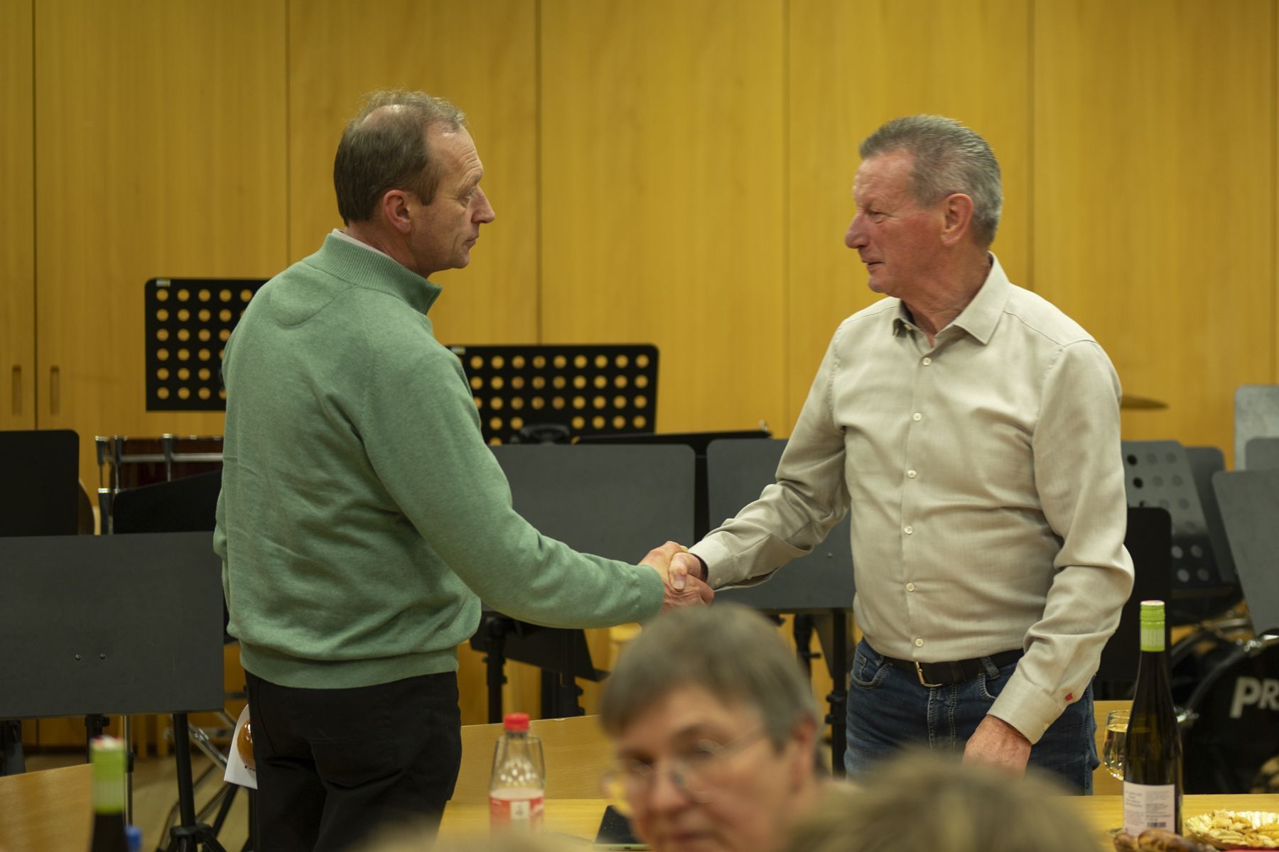 Bürgermeister Walter Beer bedankt sich für das große Engagement