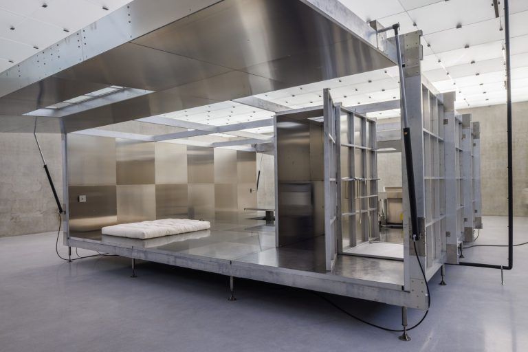 Das "Haus" aus dem KUB zieht in die Schweiz