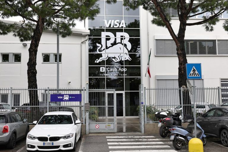 4. Oktober 2024 | Besuch in der Racing Bulls Fabrik bei Peter Bayer in Faenza - Italien