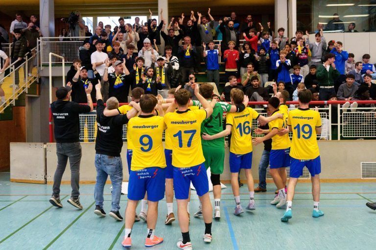 Goalie Robin Fink spitzelt Wolfurt zum ersten Heim-Masters-Triumph