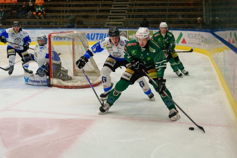 Ersatzgeschwächte Wälder bewiesen Moral
