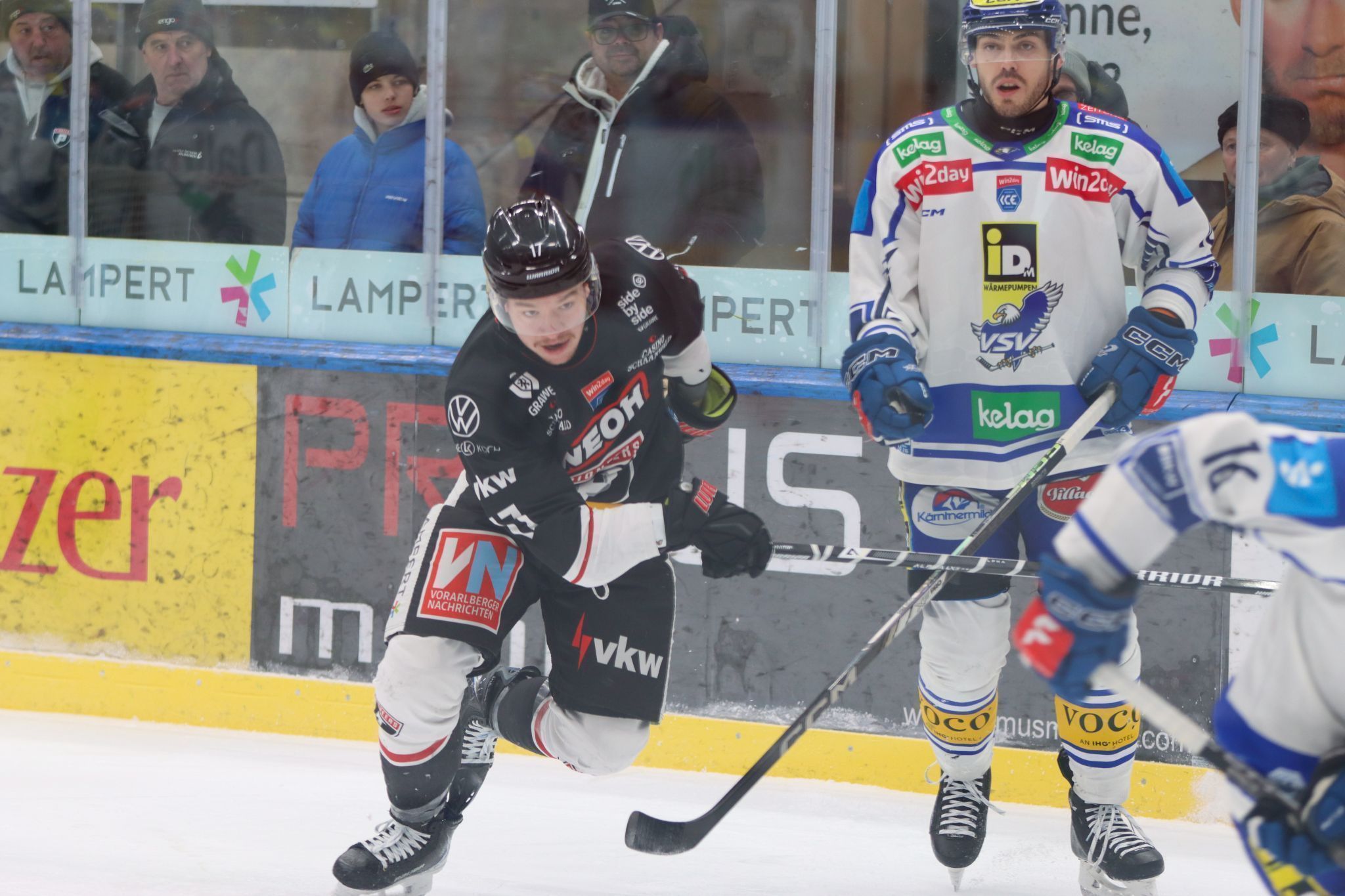 Collin Adams glänzte bei den Pioneers mit zwei Treffern gegen Villach. / (PIV-Dorner)