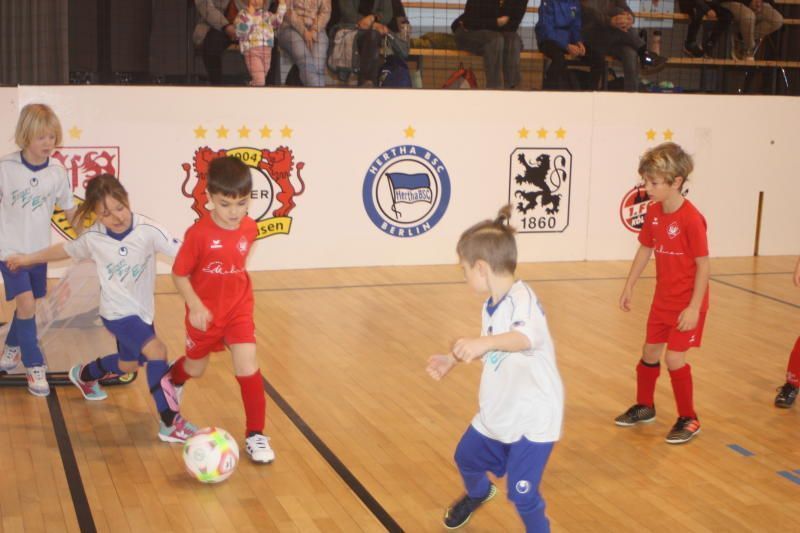 Die U-7 -Teams boten Fußball mit großem Herz.