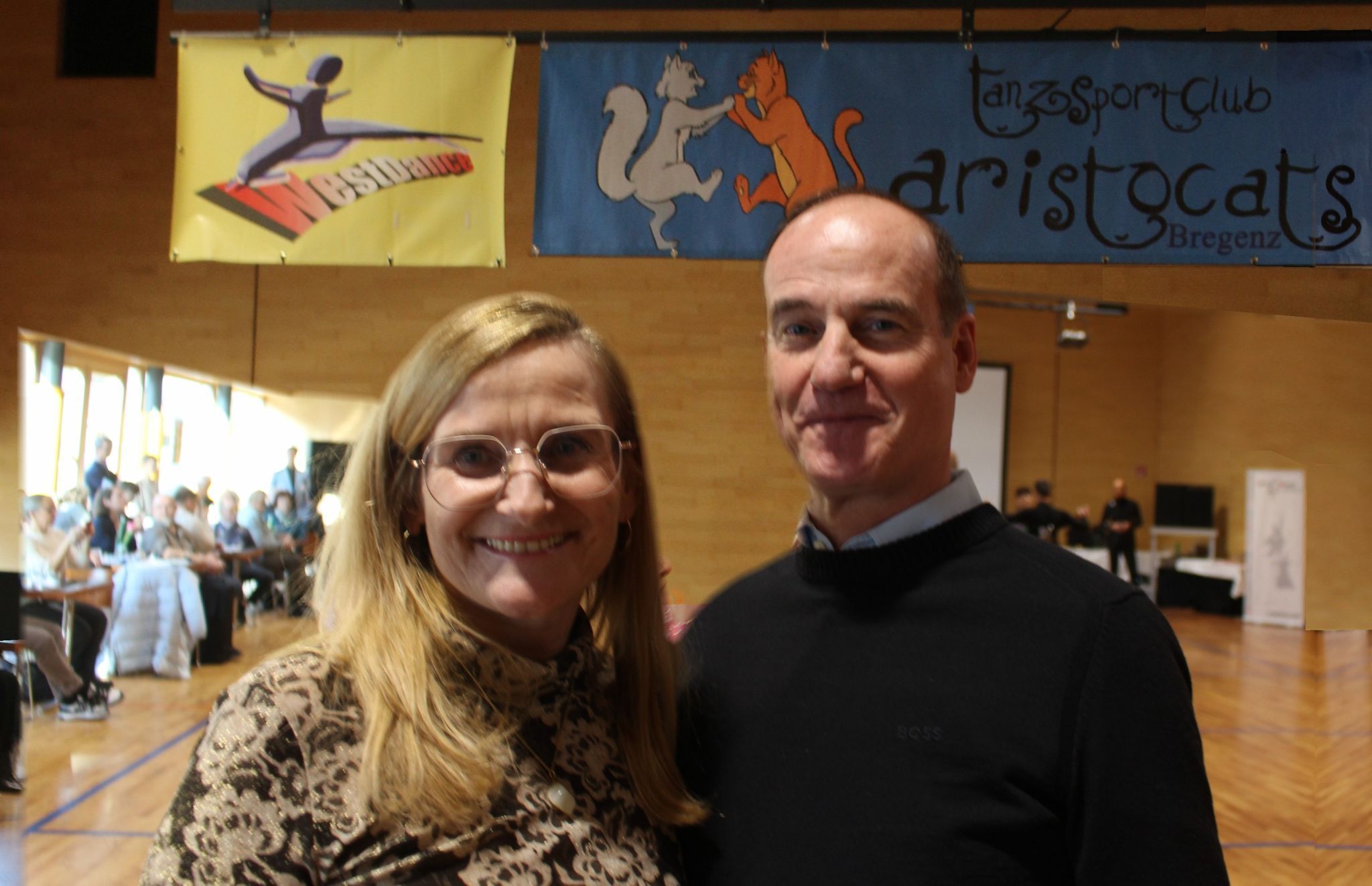 37 Jahre tanzen Arnold und Susanne Feichtinger – am Samstag errangen sie den Miemelauer-Wanderpokal, am Sonntag waren sie dann interessierte und fachkundige Zuschauer.   