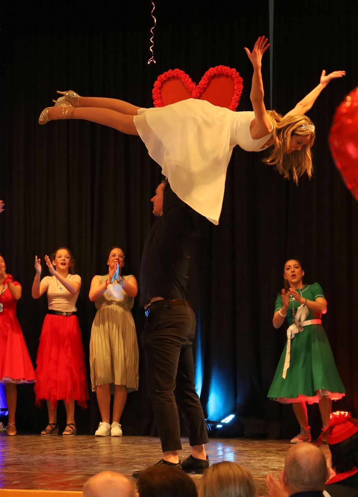 Prinzessin Tanja mit Prinz Oliver aus Hörbranz mit ihrem Showtanz