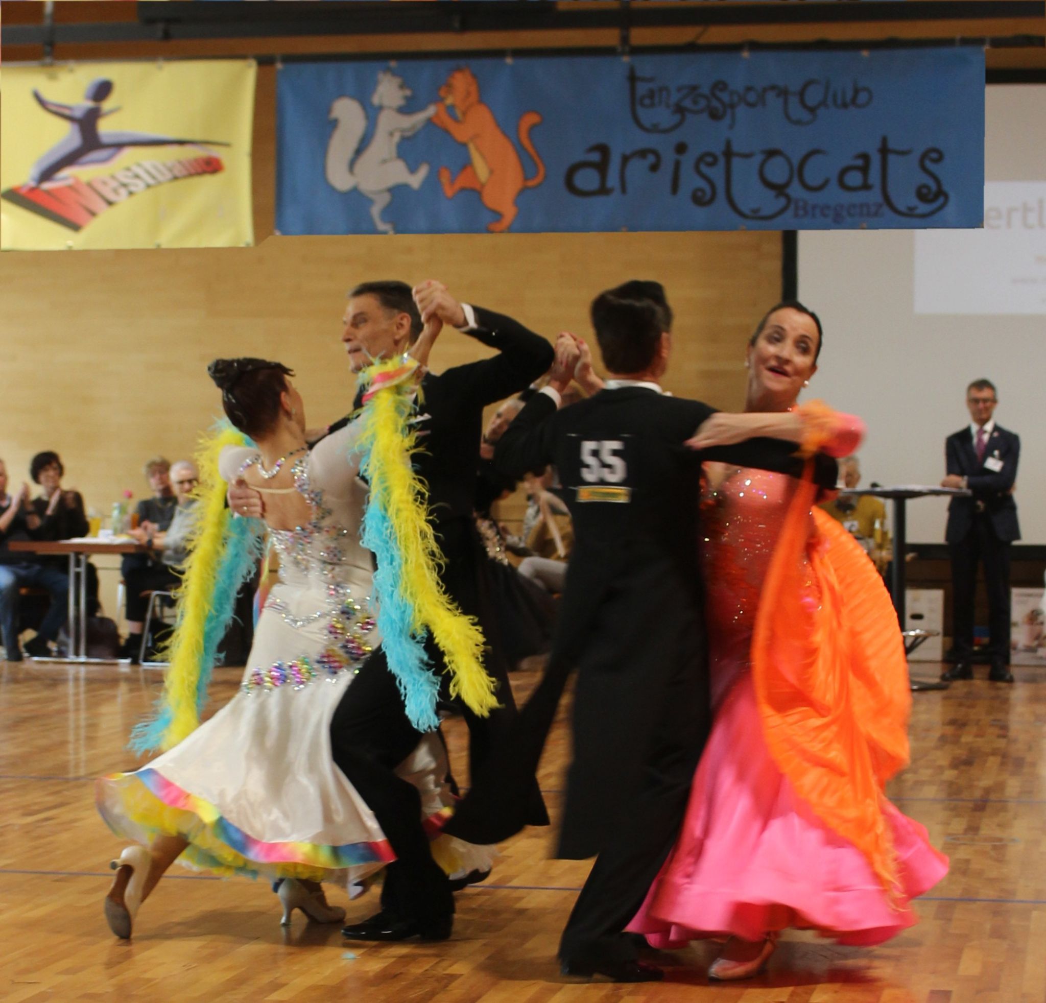 Traditionell tanzten Vorarlbergs Tanzsportvereine im Hohenweiler hokus bei WestDance 2026 und der Vorarlberger Meisterschaft ins neue Jahr. PETER STRAUSS