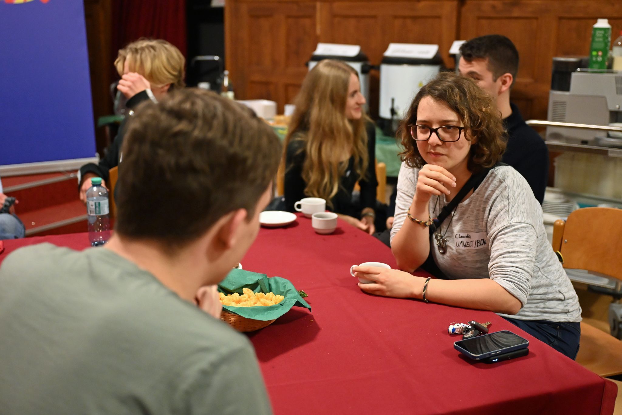 Die Ehemaligen tauschten sich auch mit früheren Klassenkollegen aus.