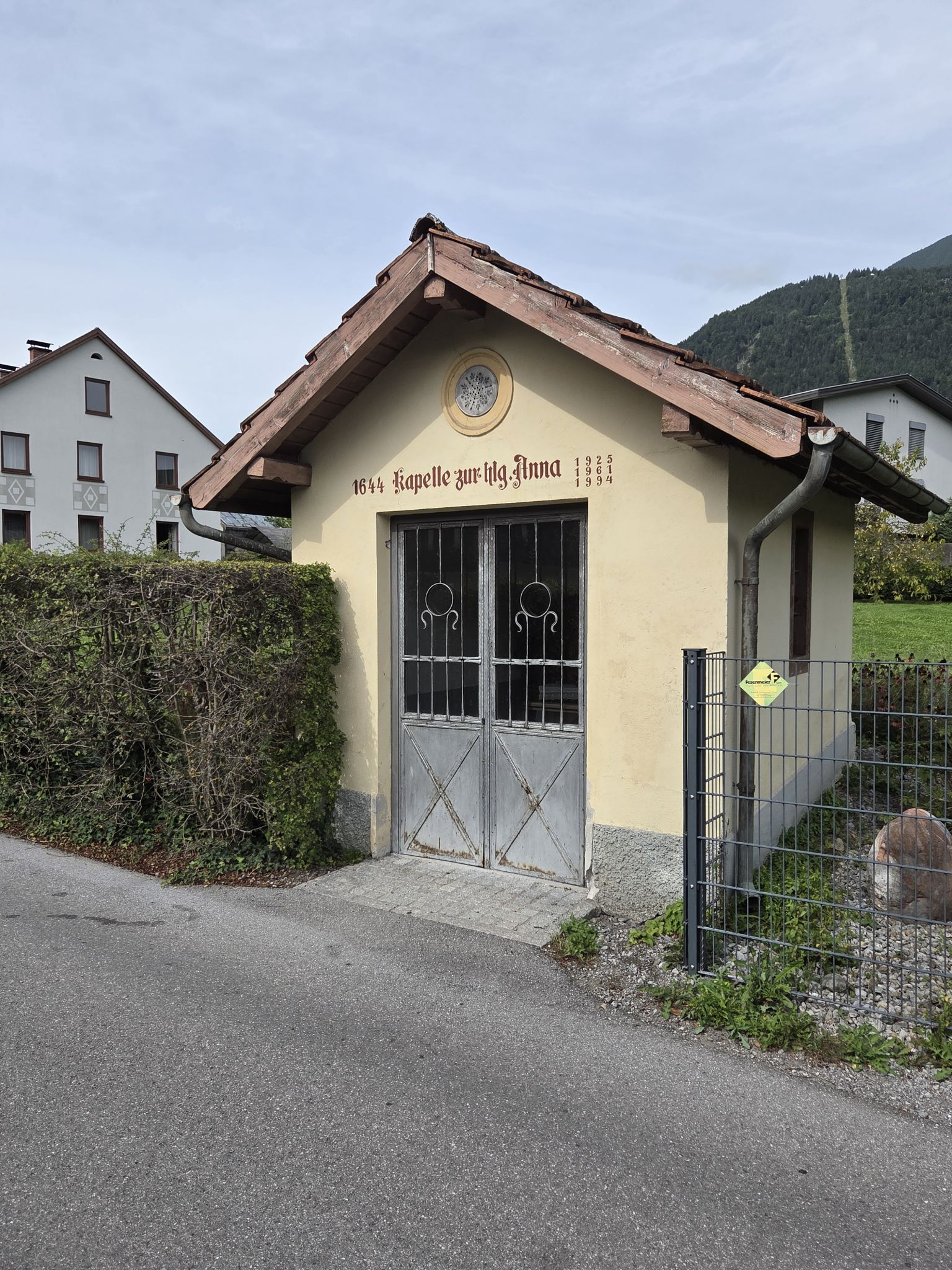 Die schlichte Kapelle in der St. Anna-Straße (Foto: OS)