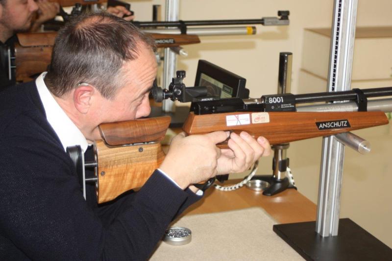 Sein Visier gut eingestellt hat Andreas Prenn.