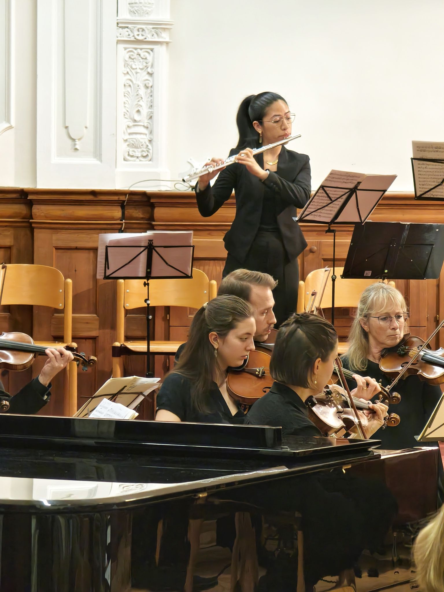 Solistische Beiträge setzten besondere Akzente und gaben dem Abend eine persönliche Note.