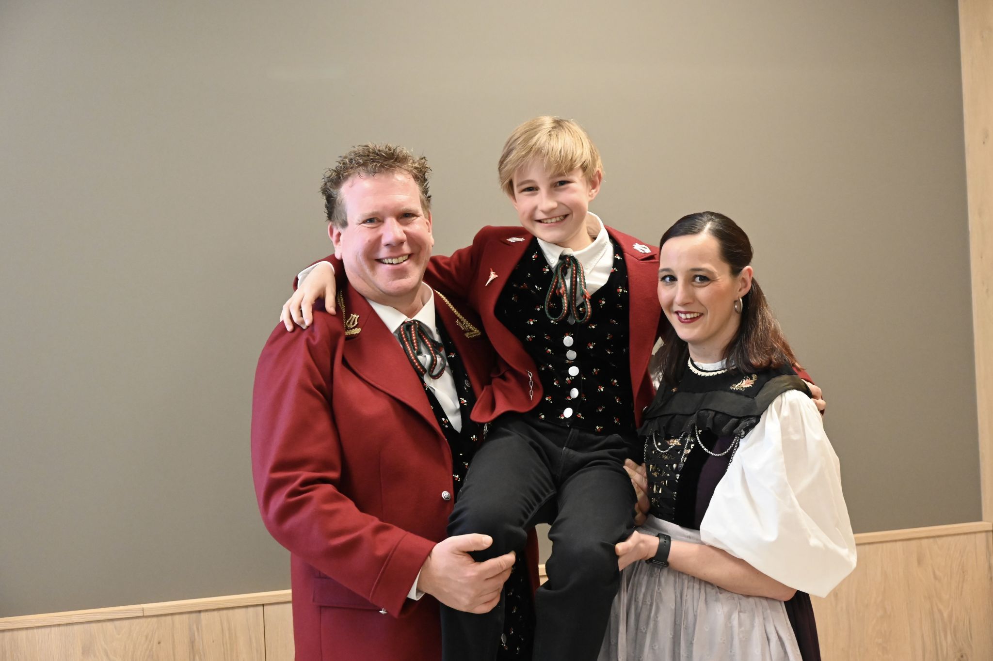 Christian Mathis, Linus Schaiden-Brunner und Jacqueline Jenny wurden in die Musikreihen aufgenommen.