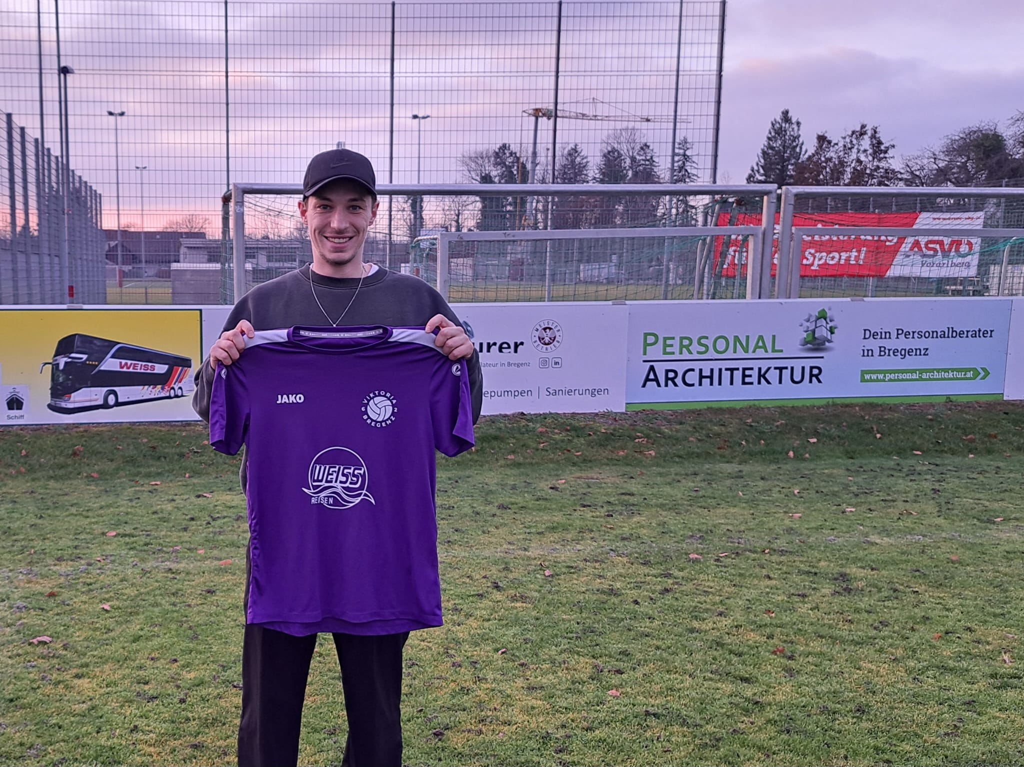 Rückkehr nach fast vier Jahren: Konstantin Hattler spielt wieder am Viktoriaplatz. VEREIN