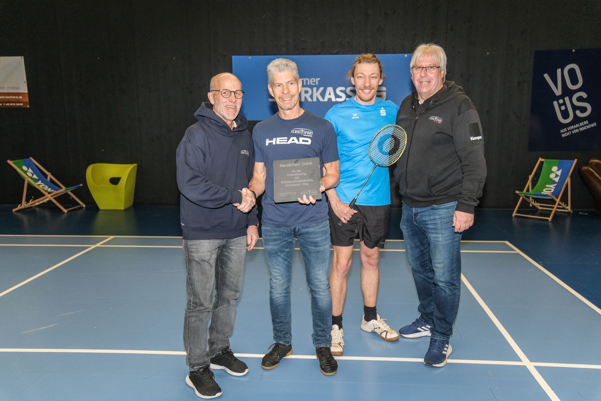 Conny Berchtold, Thomas Schreiber mit einem Mitarbeiter, Christoph Neyer.