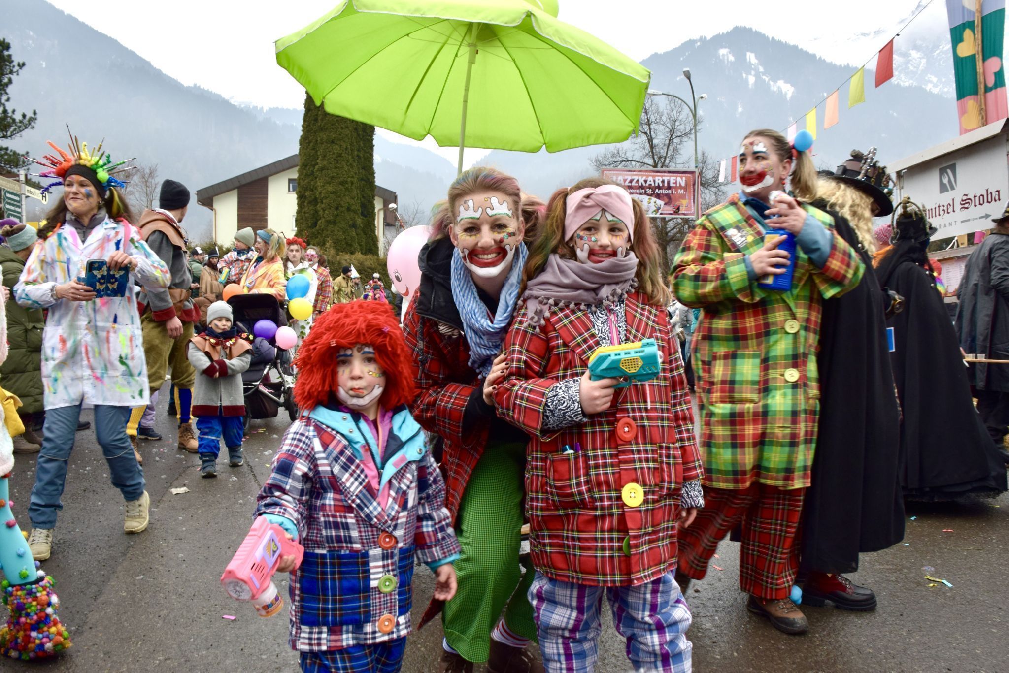 Auch die Clowns waren einmal mehr ein dankbares Fotomotiv.