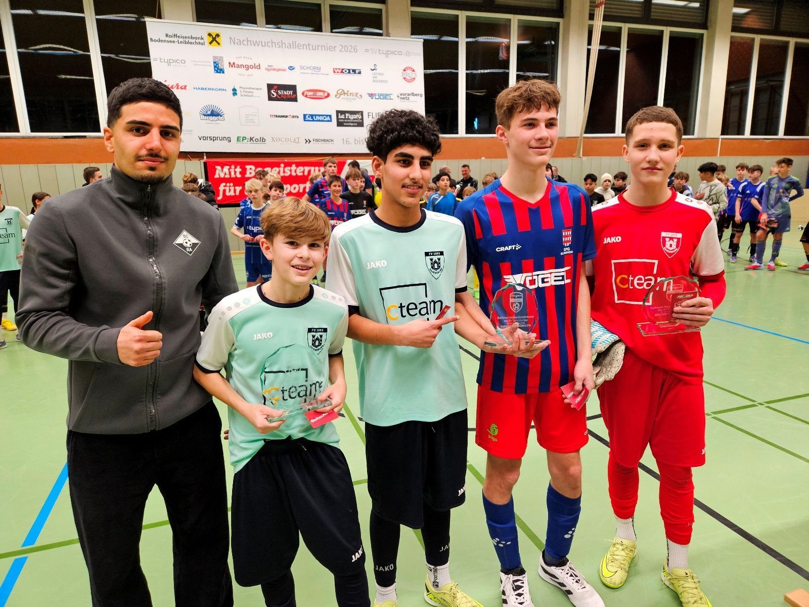 Impressionen vom Raiffeisen-Nachwuchs-Hallenturnier in Lochau  (Bildergalerie)