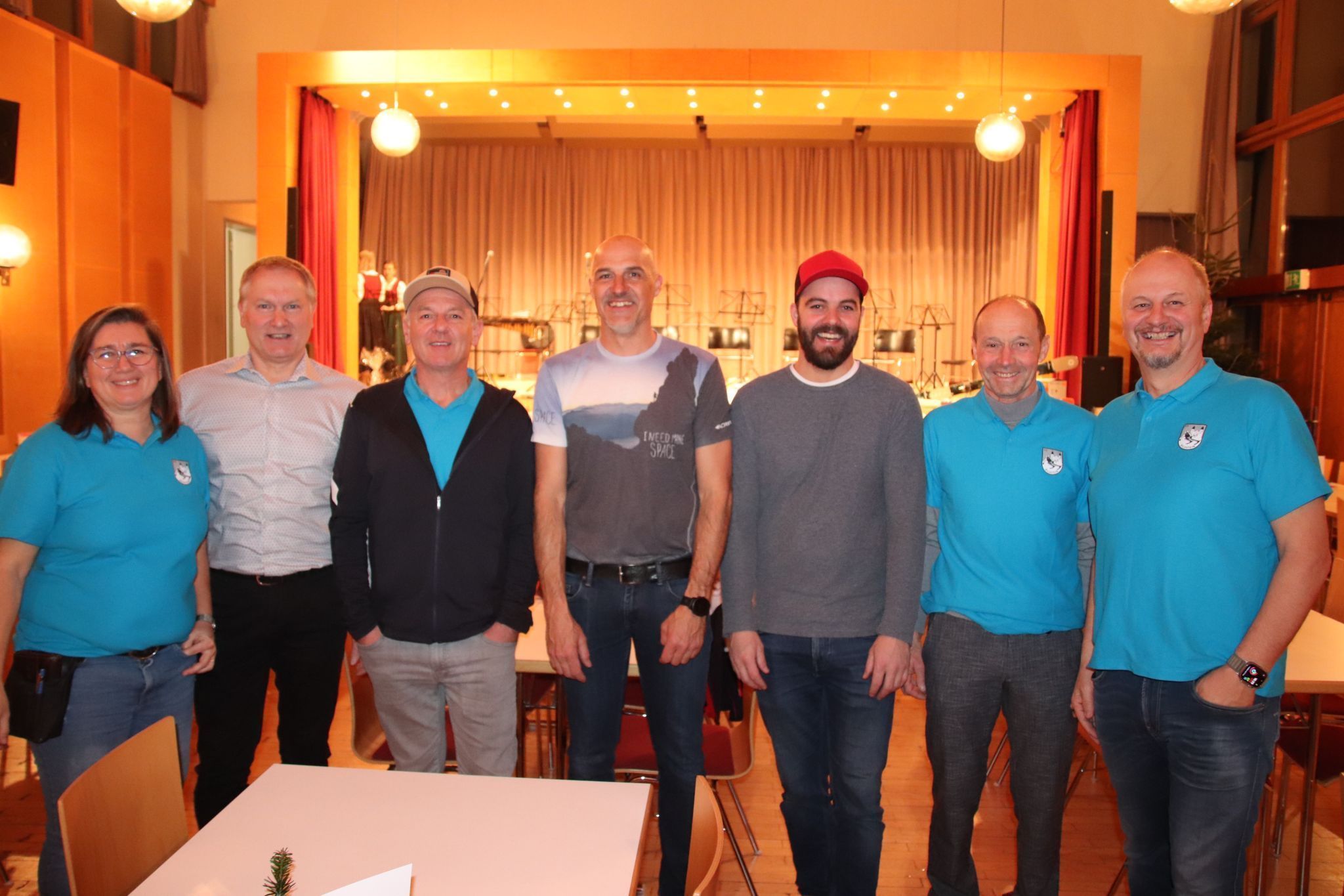 Der Vorstand des Schivereins lud zur traditionellen Christbaumfeier. (Fotos: NAM)