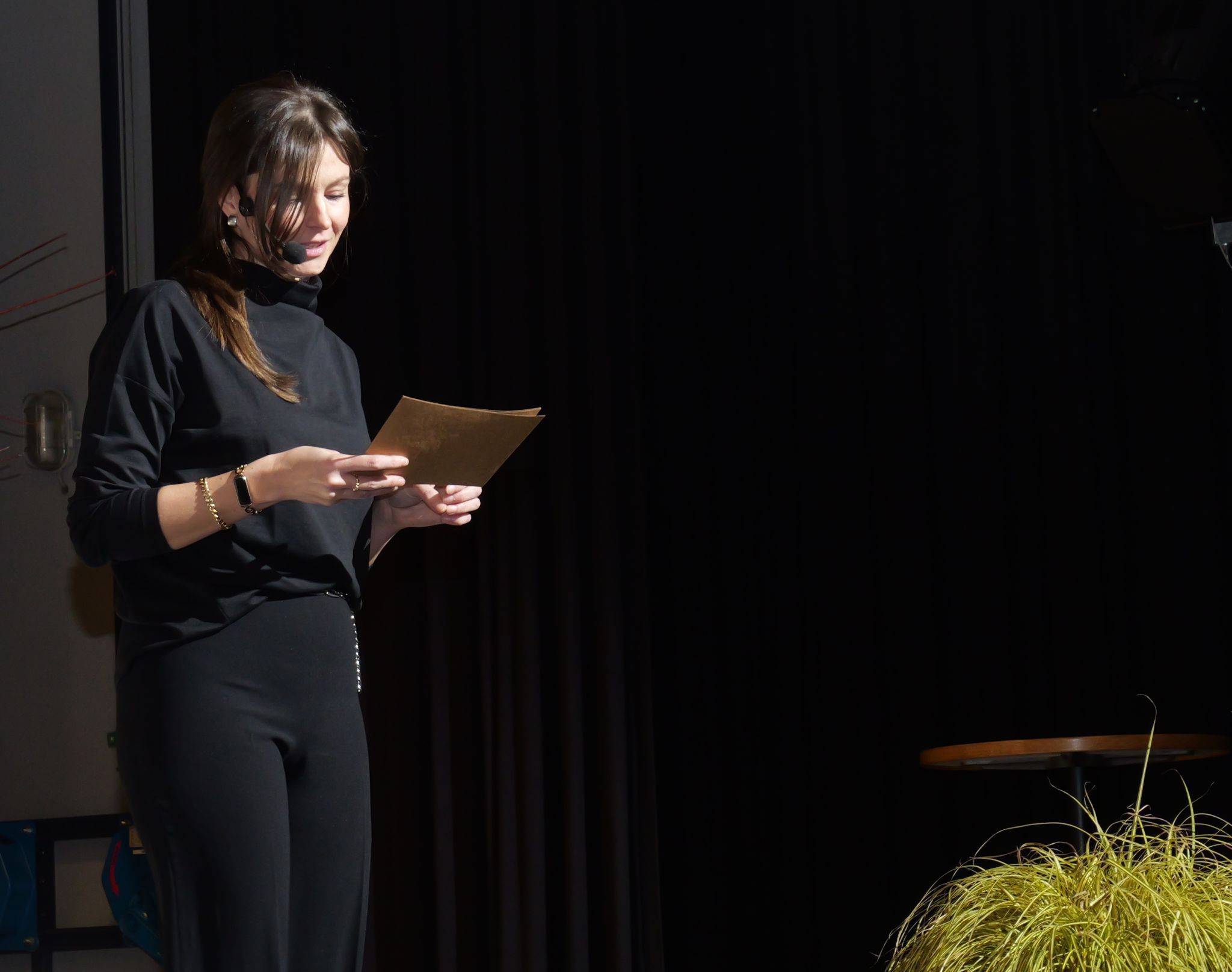 Gekonnt und souverän führte Isabella Canaval durch den 30. Neujahrsempfang der Marktgemeinde Frastanz.