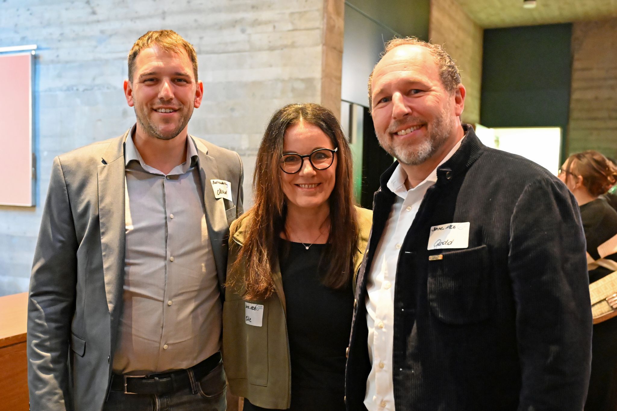 Auch unter den Gästen: Michael Rüdisser (Leitung Stadtmarketing) mit Elke und Gerald Peter (Sonne_1806).
