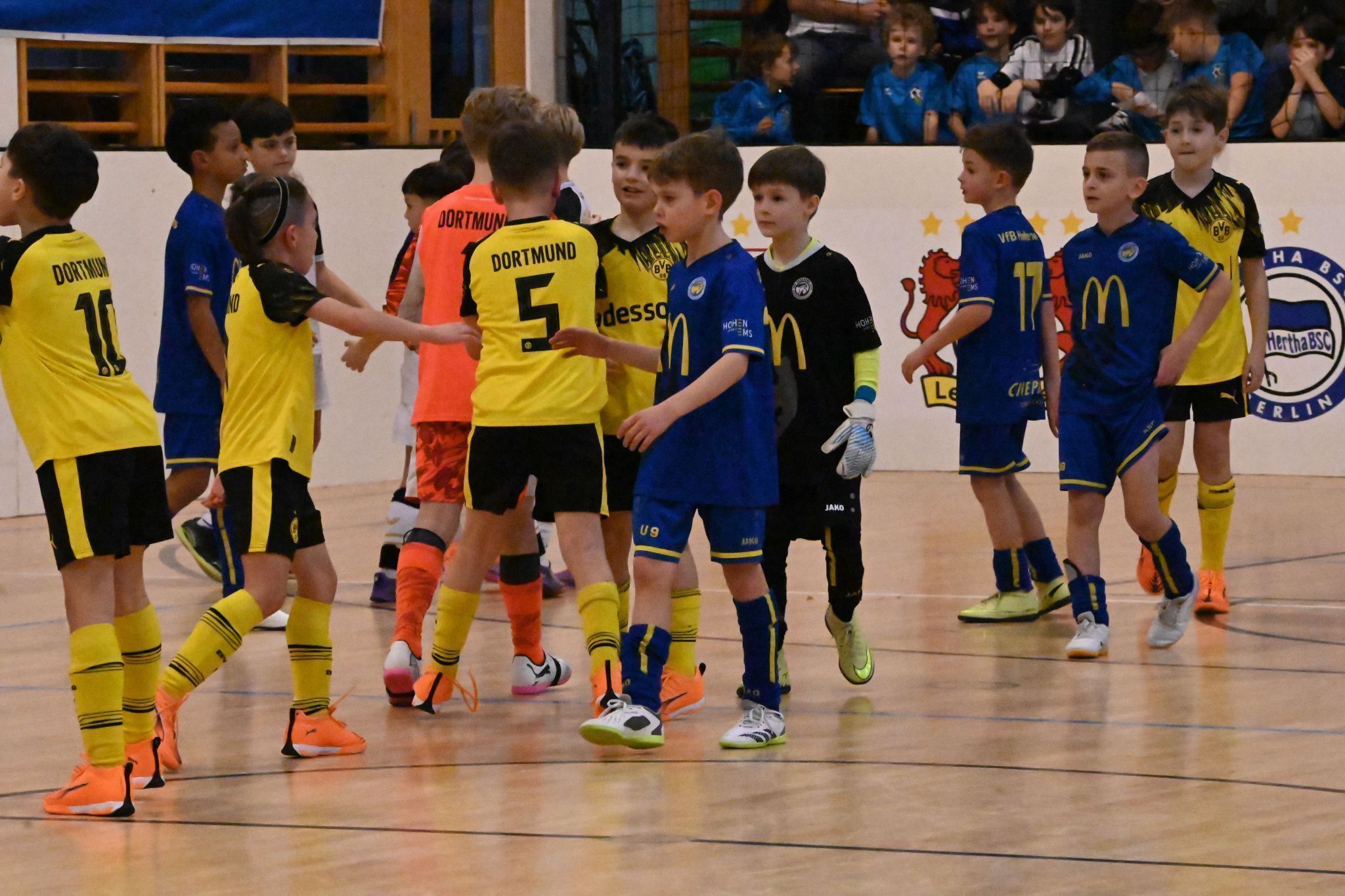 Dortmund verteidigte seinen Vorjahrestitel. 