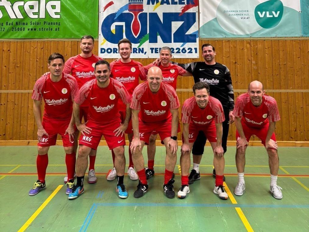 Die Gastgeber, das AH-Team des FC Dornbirn holte sich dieses Jahr den dritten Rang beim Hallenturnier. 