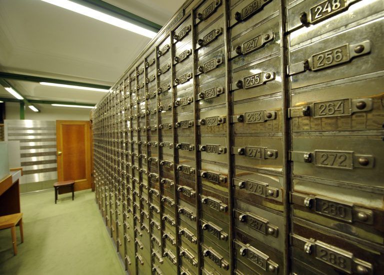 Wohin mit Gold, Schmuck und Bargeld?