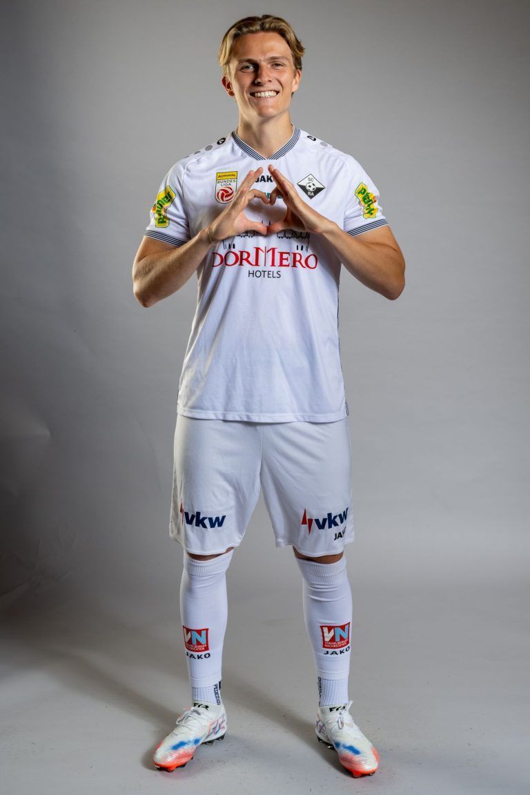 GEPA-20250711-101-120-0131