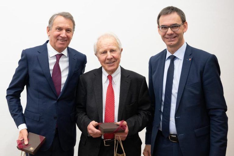 "Nicht gegeneinander, sondern international vernetzt miteinander"