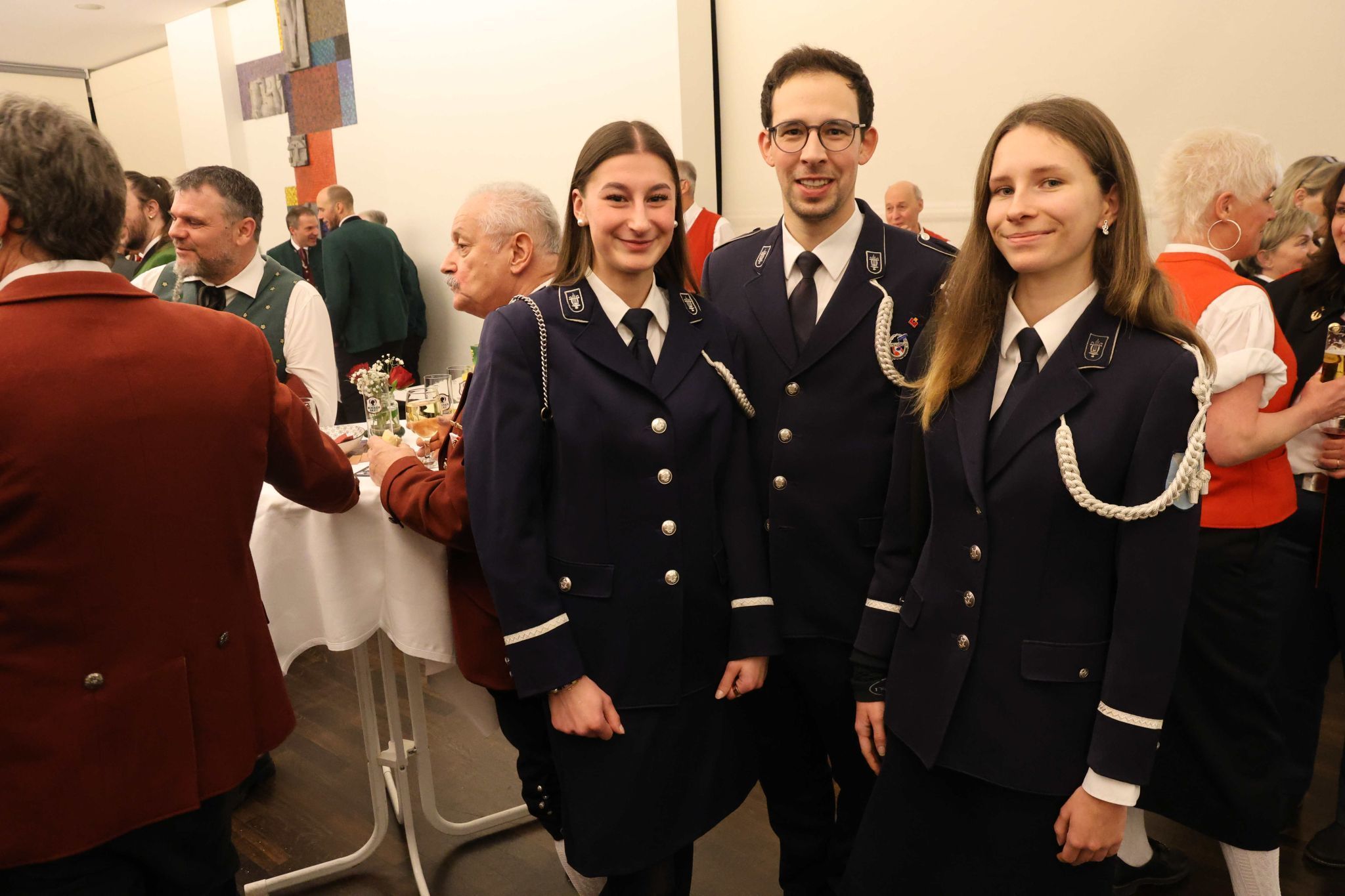 Valentina Winder, Johannes Hinteregger udn Karolina Koweindl von der Bürgermusik Lauterach.