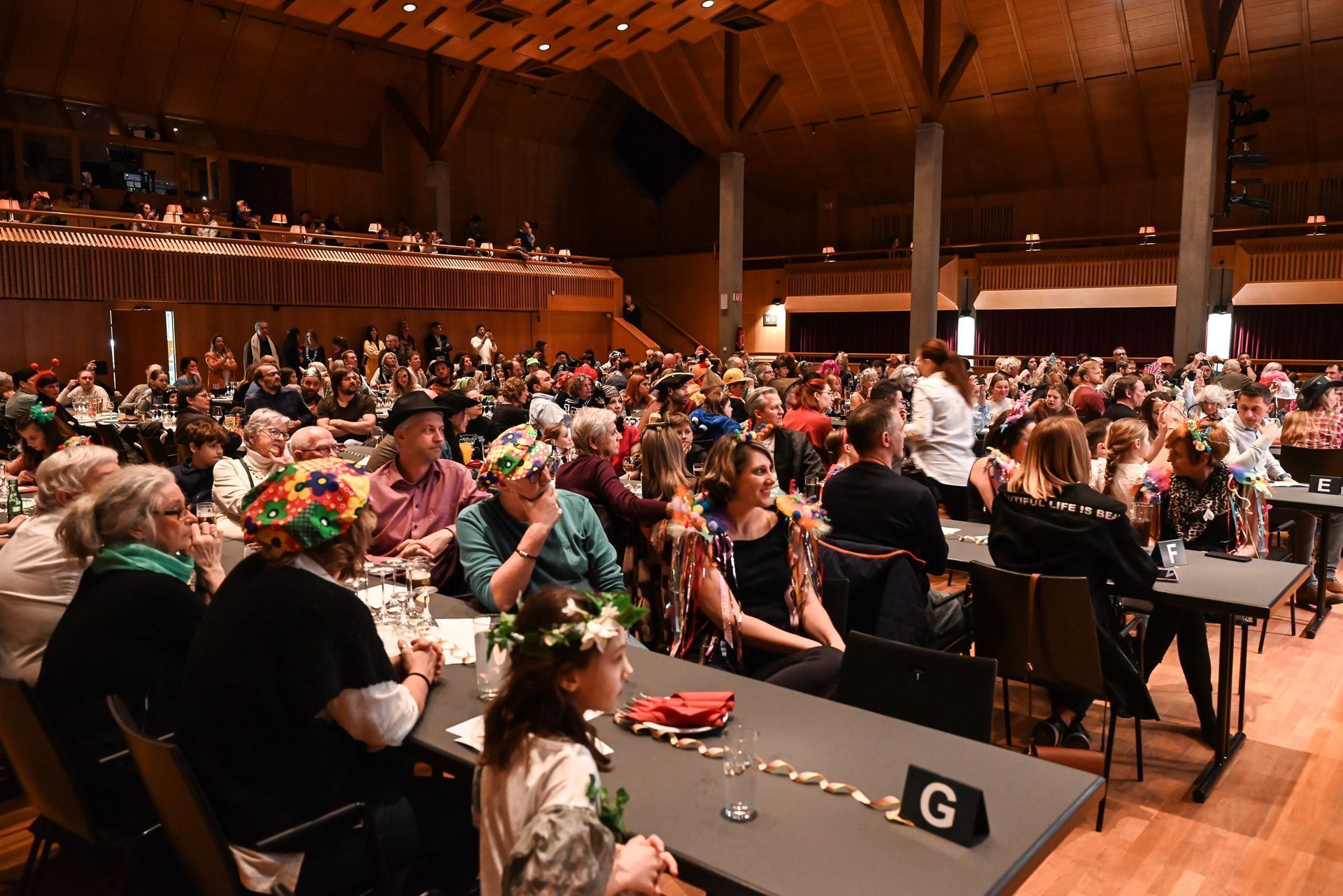 Im Reichshofsaal waren viele Greotlis vertreten. 
