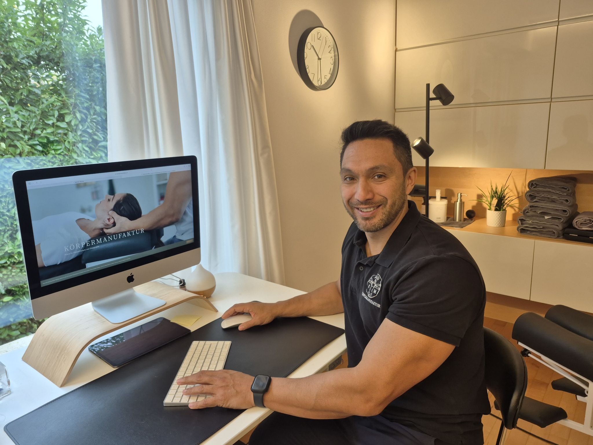 Isagani Röser hat 2010 seine Ausbildung als Physiotherapeut abgeschlossen und sich stetig fortgebildet.  