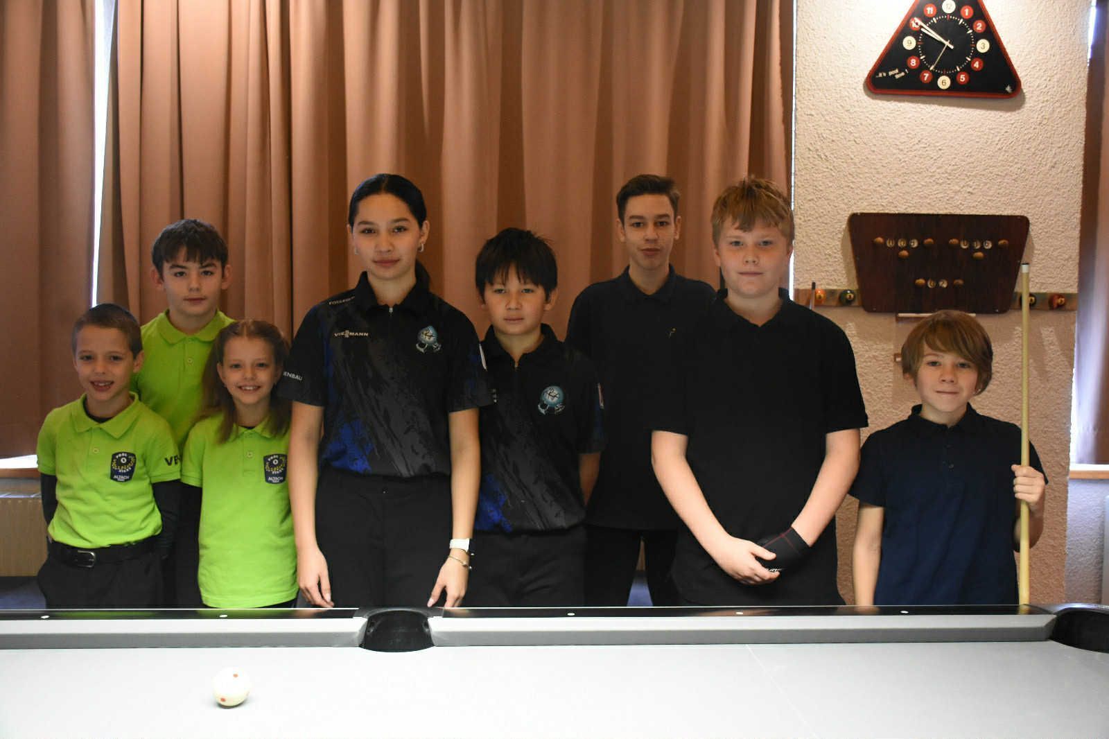 Die Teilnehmer der U-17-Titelkämpfen in Feldkirch. 