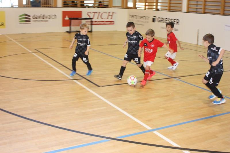 Einsatz und Leidenschaft pur im Kinderfußball.