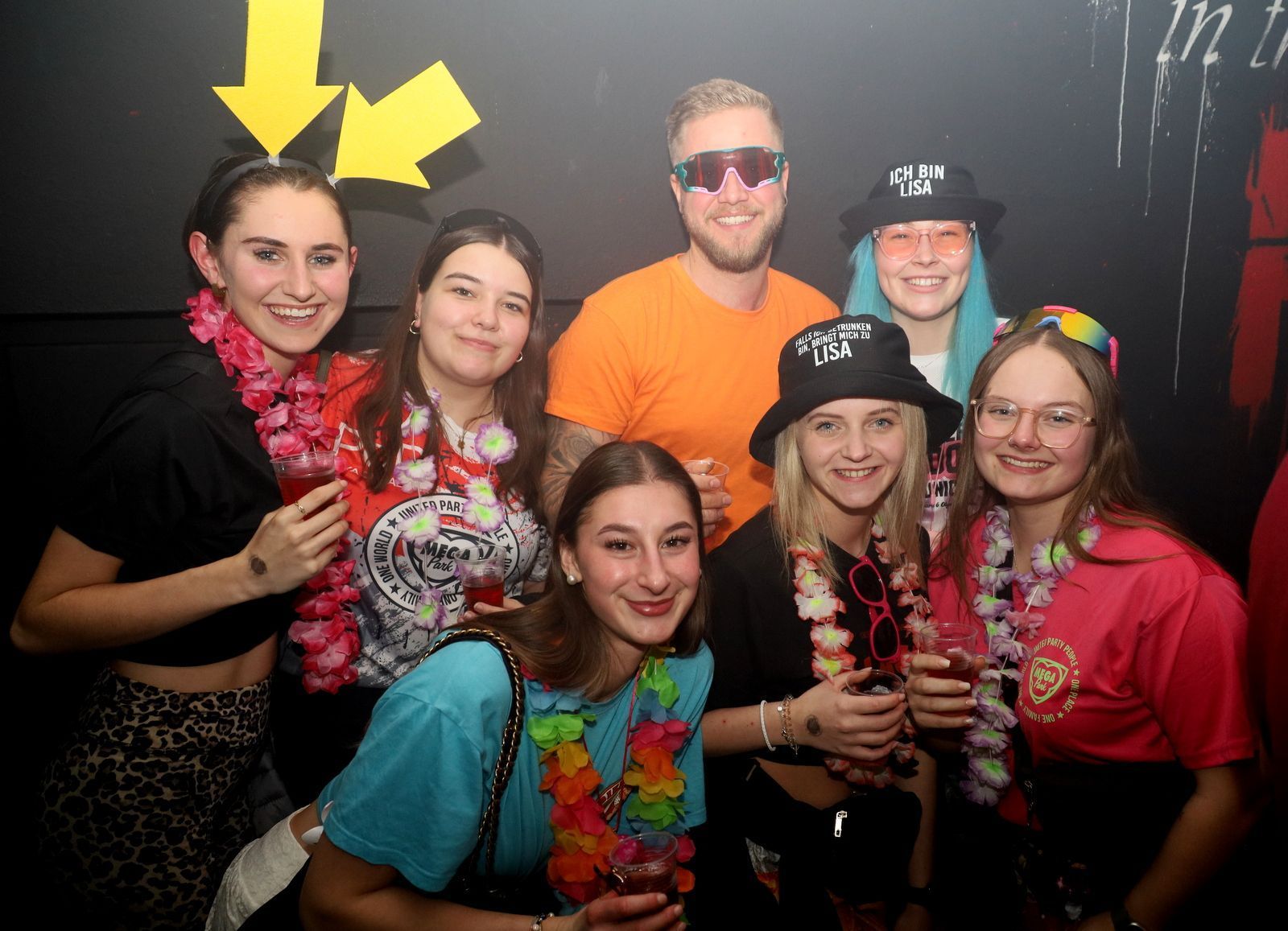 Beste Stimmung bei der Mottoparty