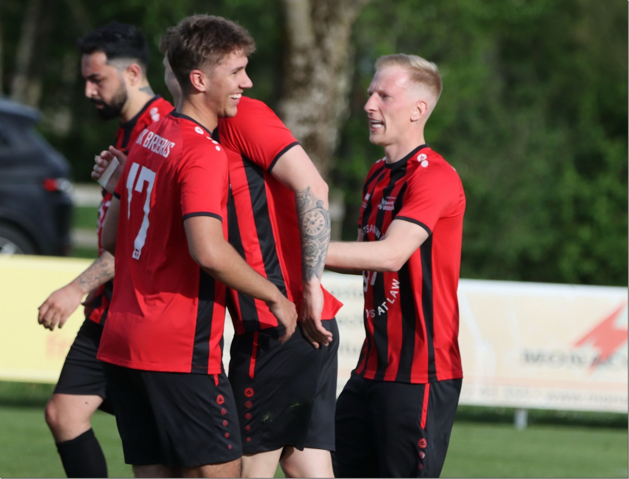 Laurin Mario Hartmann (l.) wechselt von Brederis nach Röthis.