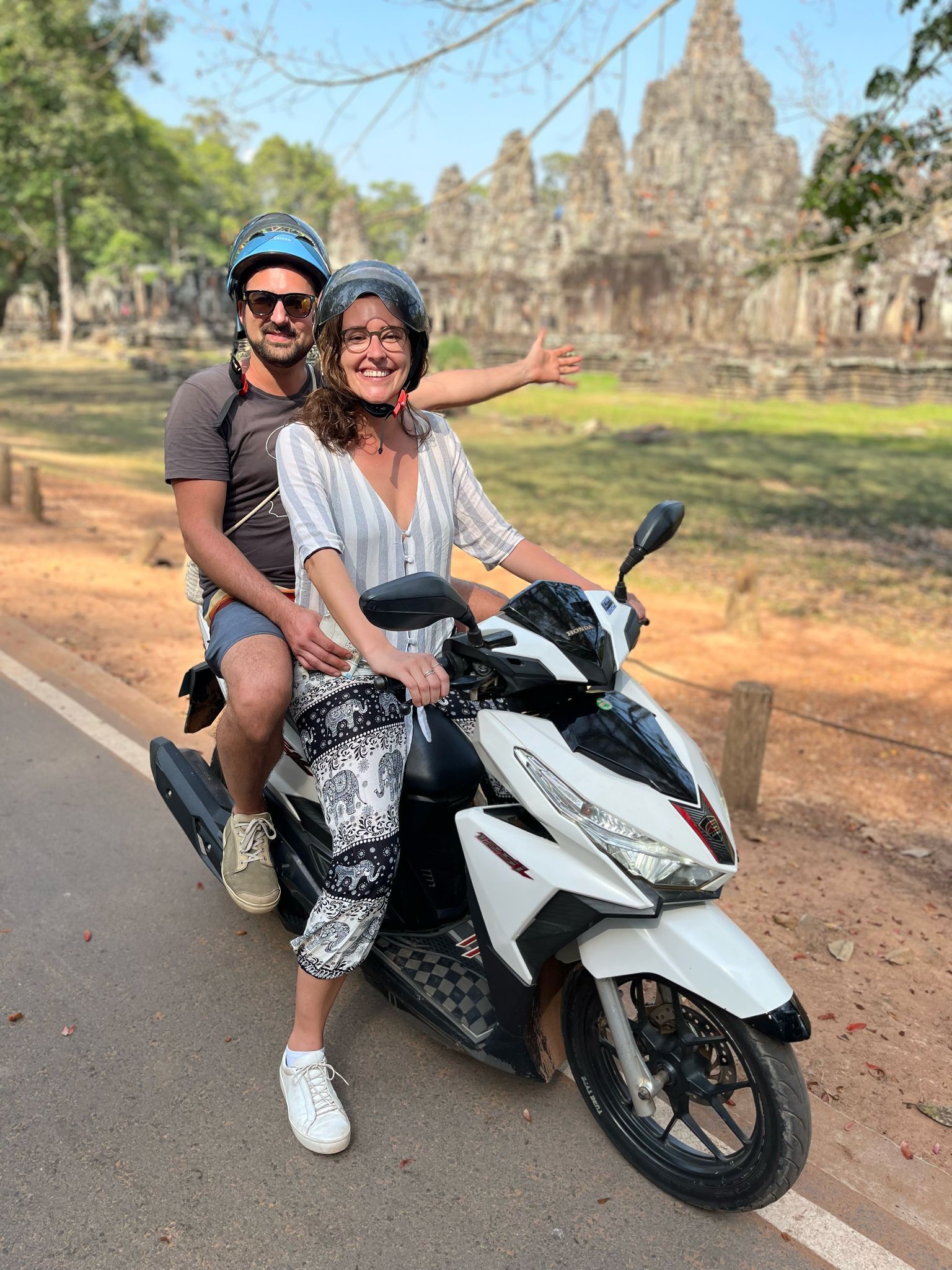 Auf ihrer Reise nach Kambodscha besuchten Sarah und ihr Mann Raphael die Tempelanlage Angkor Wat. PRIVAT