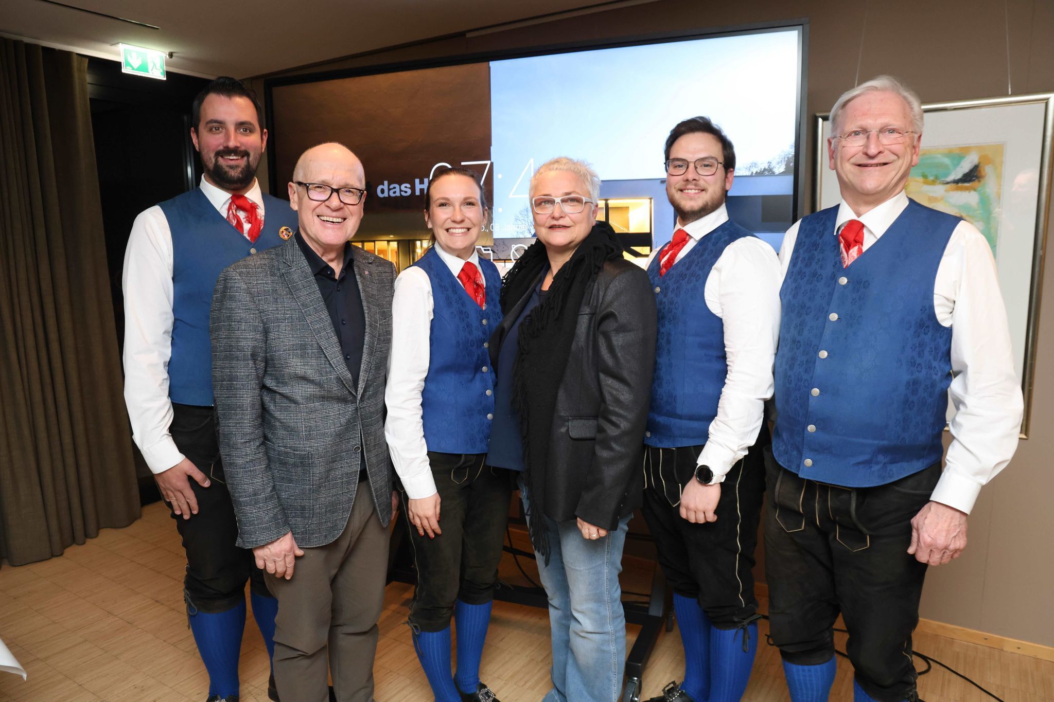 Jonathan Scheriau, Dieter Oberhöller, Vizevorständin Theresa Schneider, Referentin Evelin Fink-Mennel, Thomas Rüscher und Vorstand Martin Jussel.