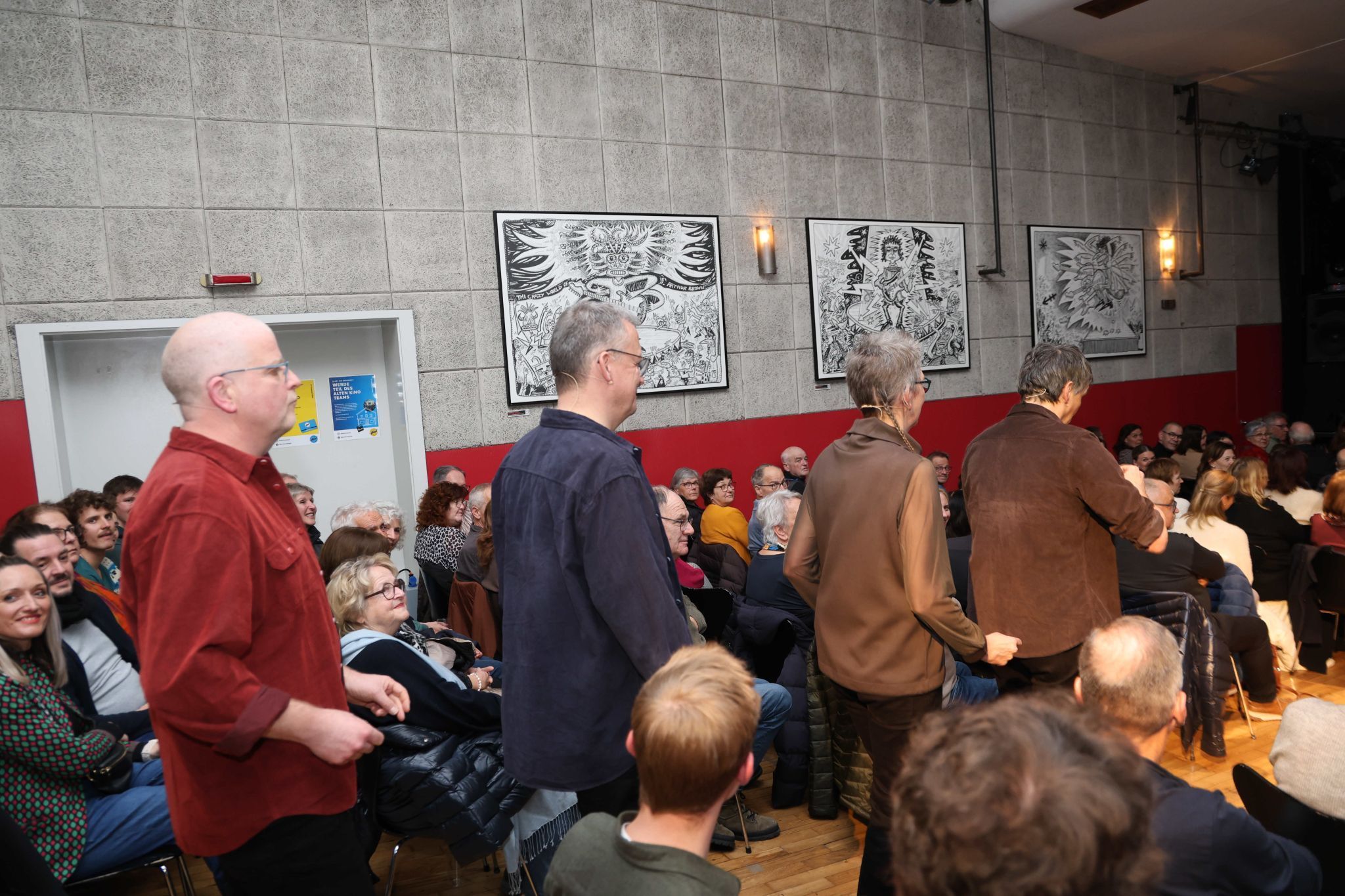 Einzug nach der Pause.