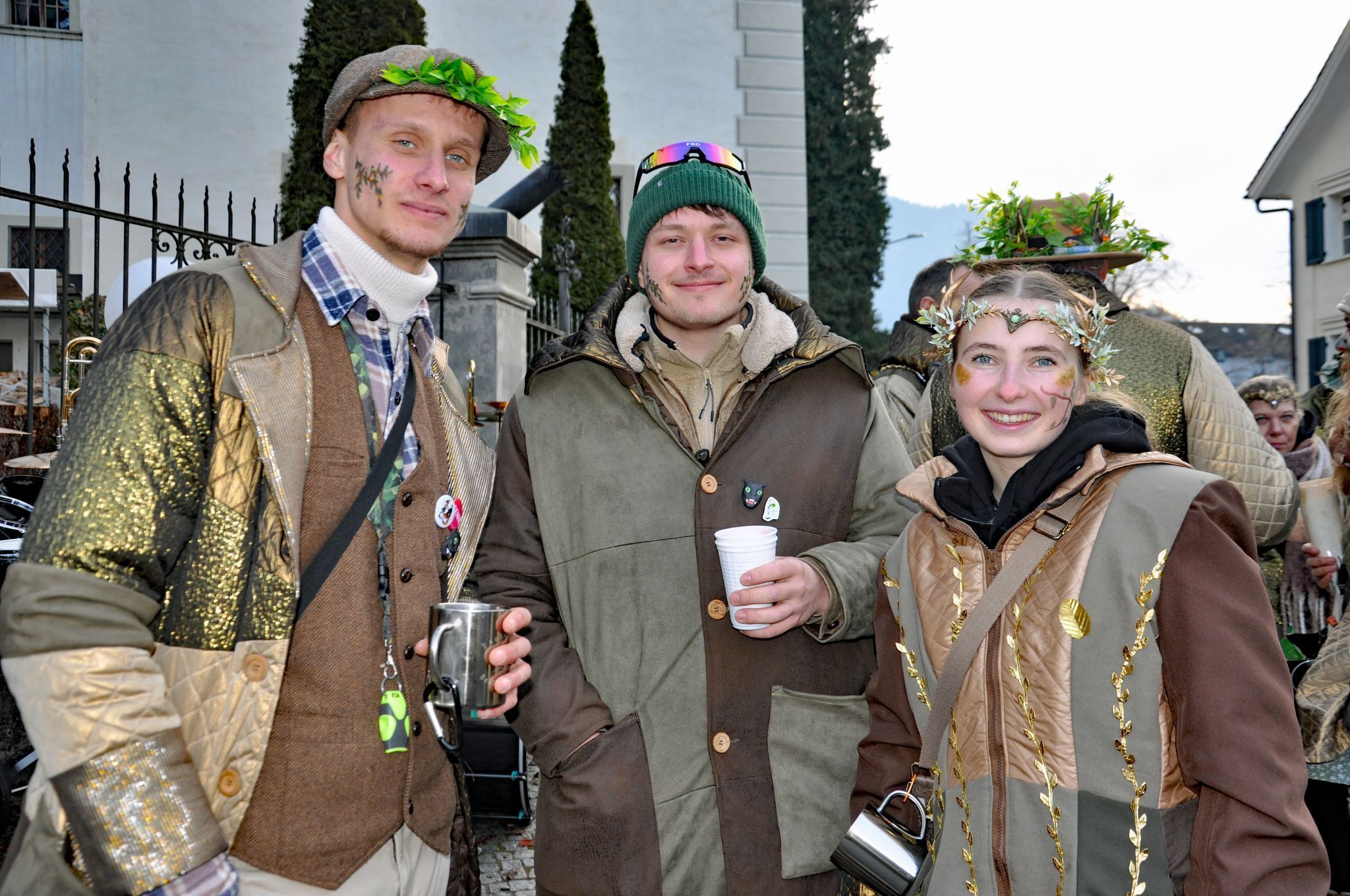 Von erdig bis quitschbunt – die Kostüme waren völlig unterschiedlich.