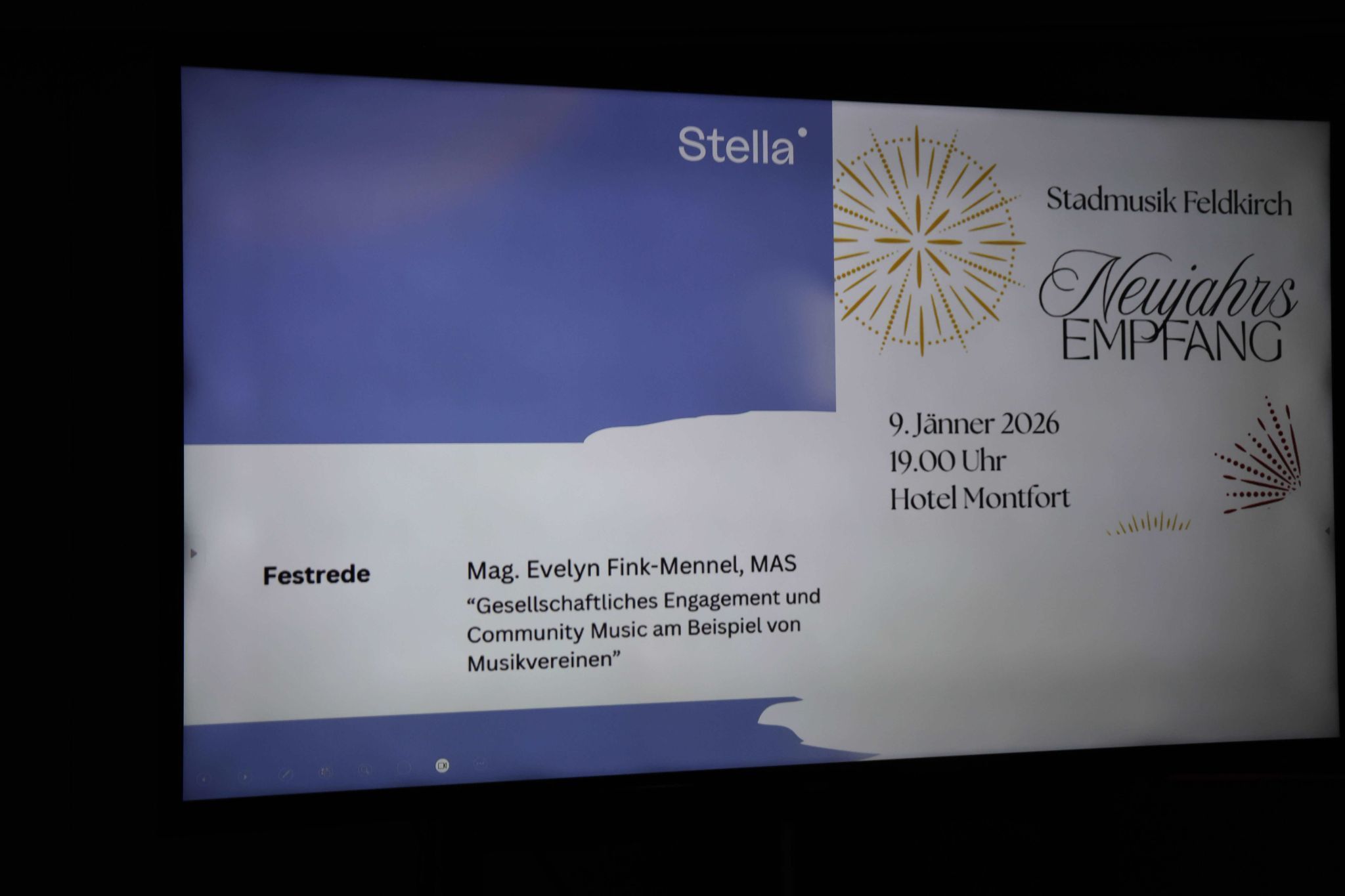 Titel von Veranstaltung und Vortrag.