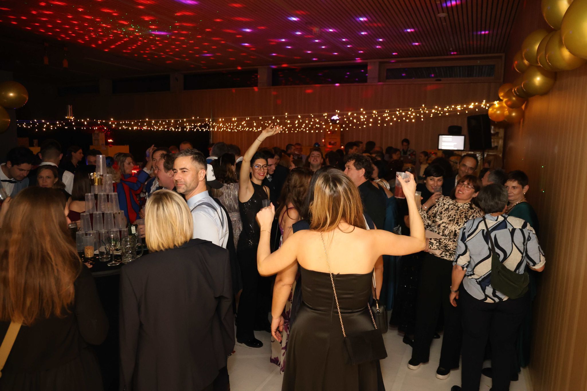 Viel Stimmung in der Bar.