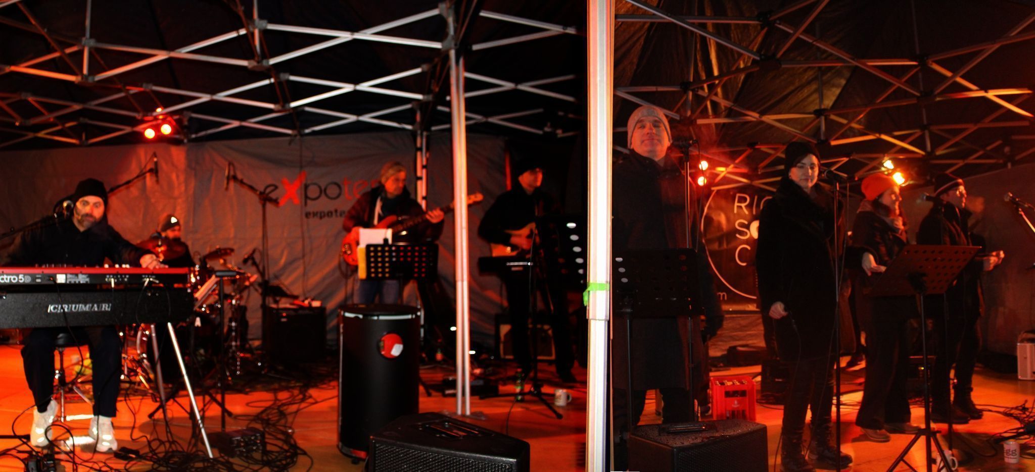 Bei Temperaturen nahe minus zehn Grad heizte auch der Riga Soul Club ein.   