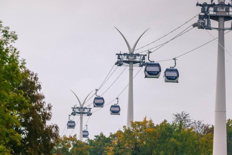 372-Millionen-Euro-Auftrag: Doppelmayr baut die längste Stadtseilbahn der Welt