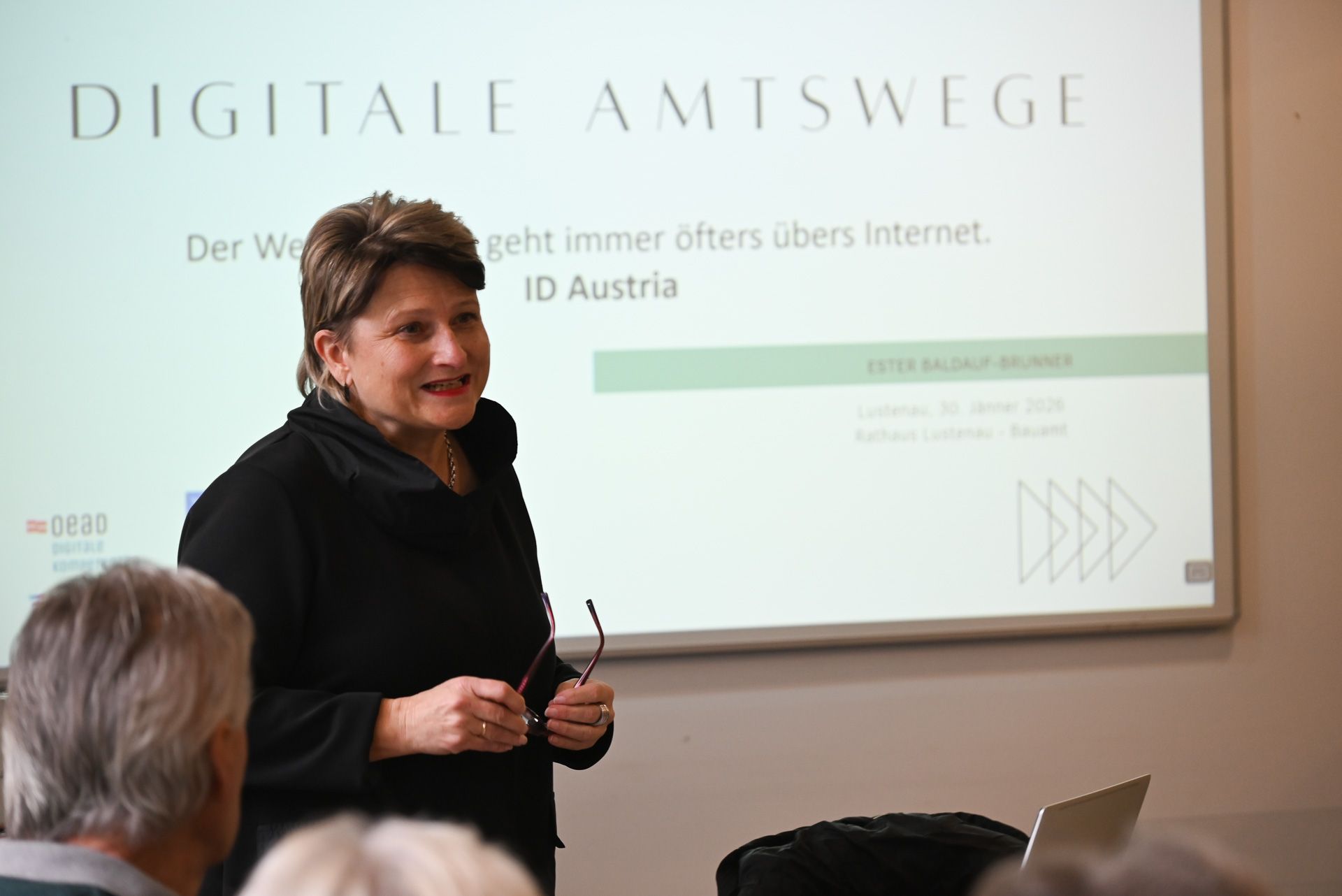 Am Freitagnachmittag gab Referentin Ester Baldauf-Brunner praktische Einblicke in die vielen Vorteile der ID Austria.