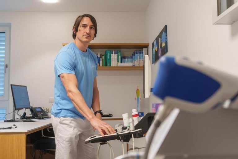 Viele fragen zuerst die KI – was das für Hausärzte bedeutet: "Man muss deutlich mehr erklären"