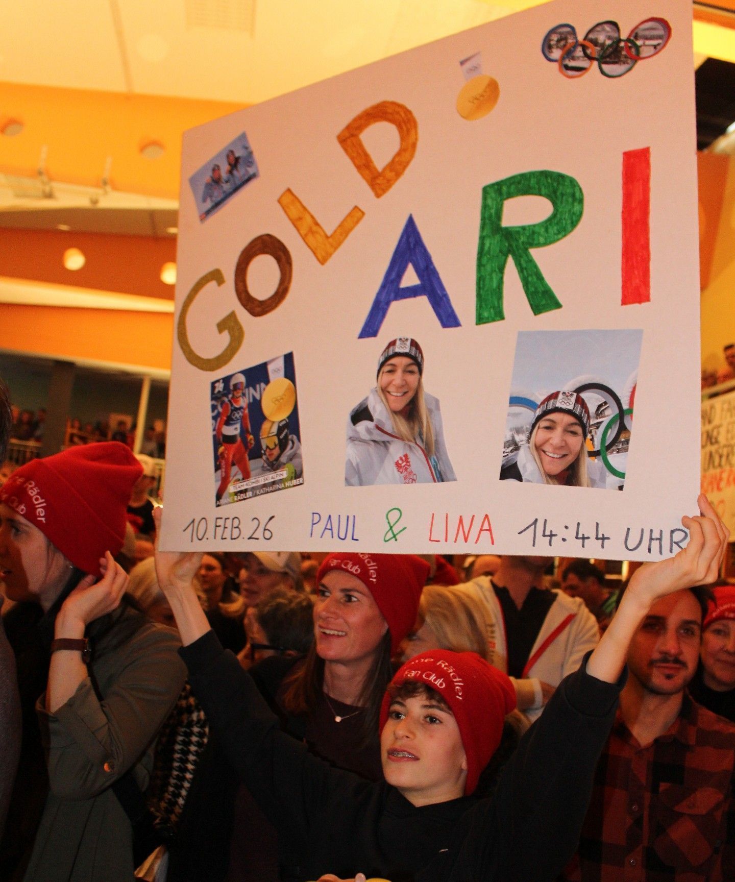 Paul & Lina haben das historische Ereignis von Cortina auf ihre ganz persönliche Art und Weise dokumentiert.