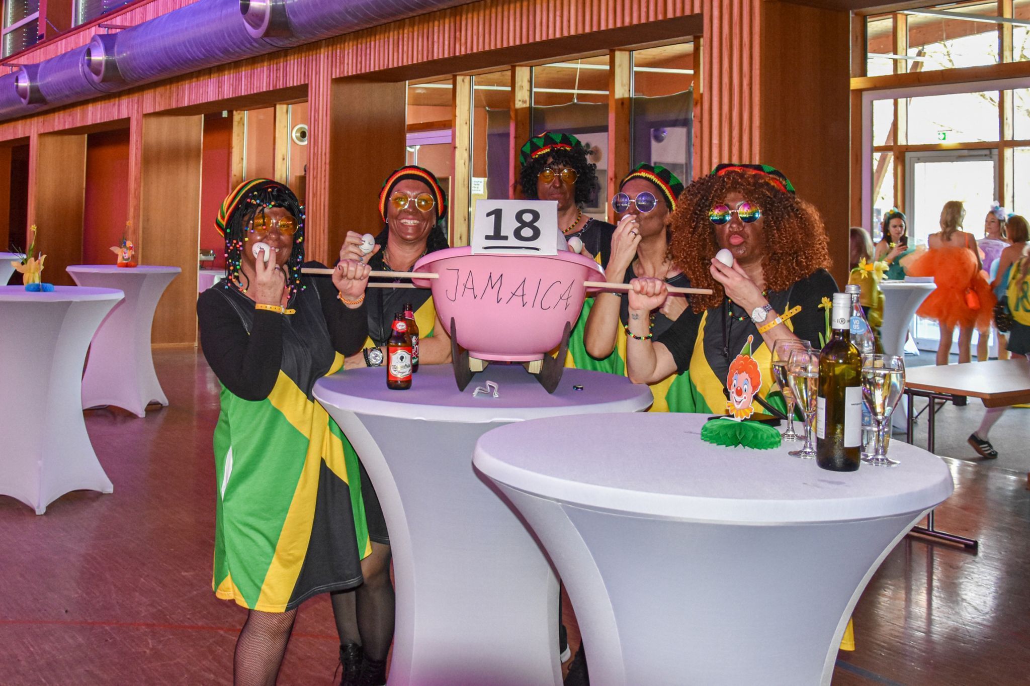 Erstes FC Höchst Faschingskränzle (Bildergalerie)