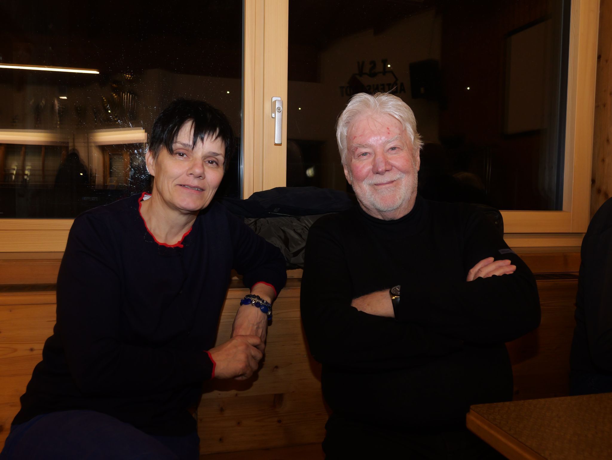 Gisingens Ortsvorsteherin Judith Heeb und Altenstadts Altortsvorsteher Josef Mähr.