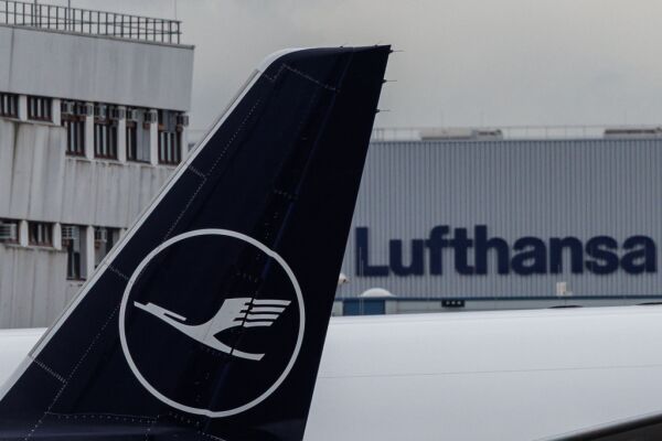 Lufthansa gibt neue Business-Class ab Ende März frei