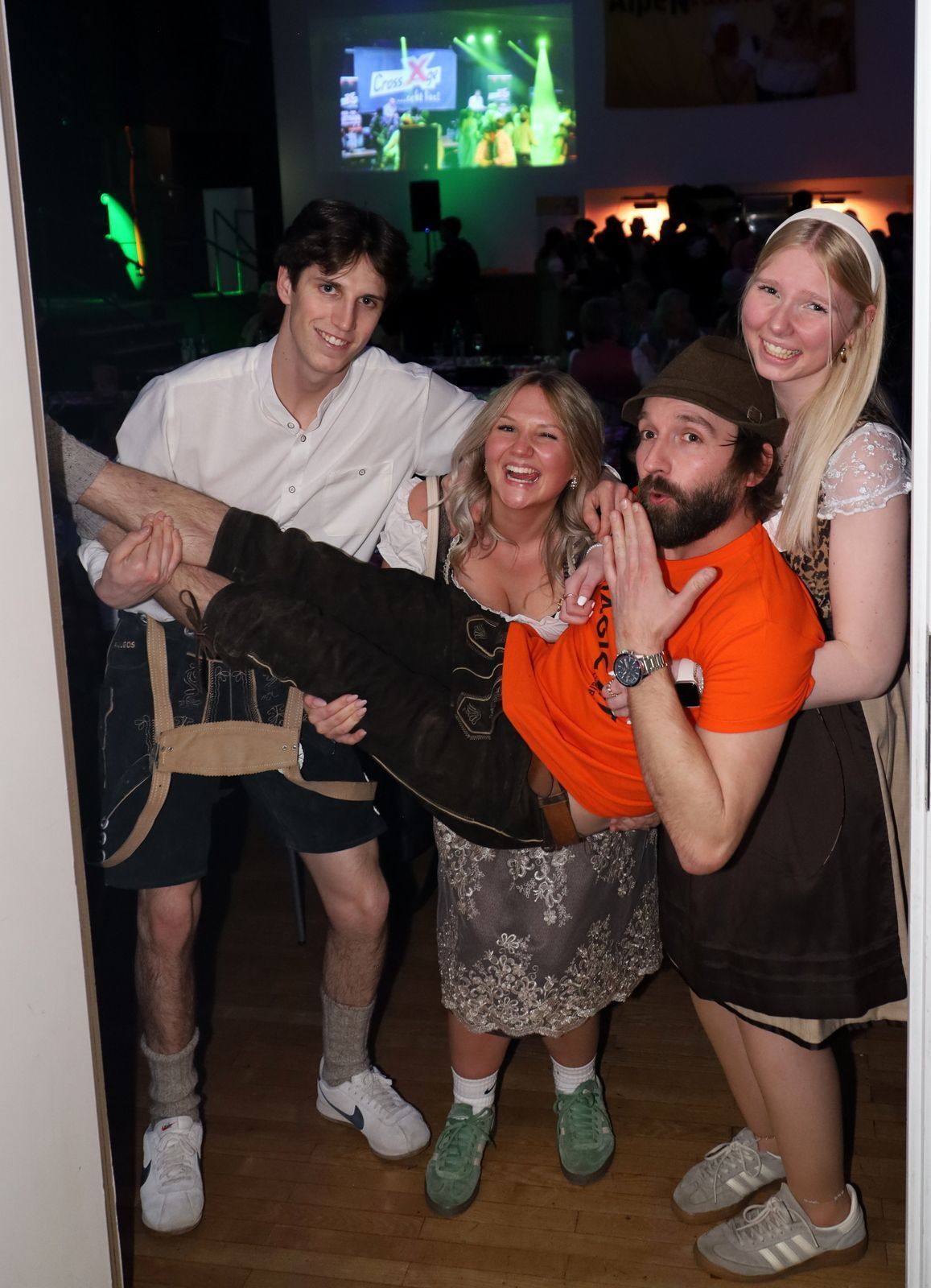 Ringerball des AC Hörbranz begeistert als stimmungsvolles Vereinshighlight (Bildergalerie)