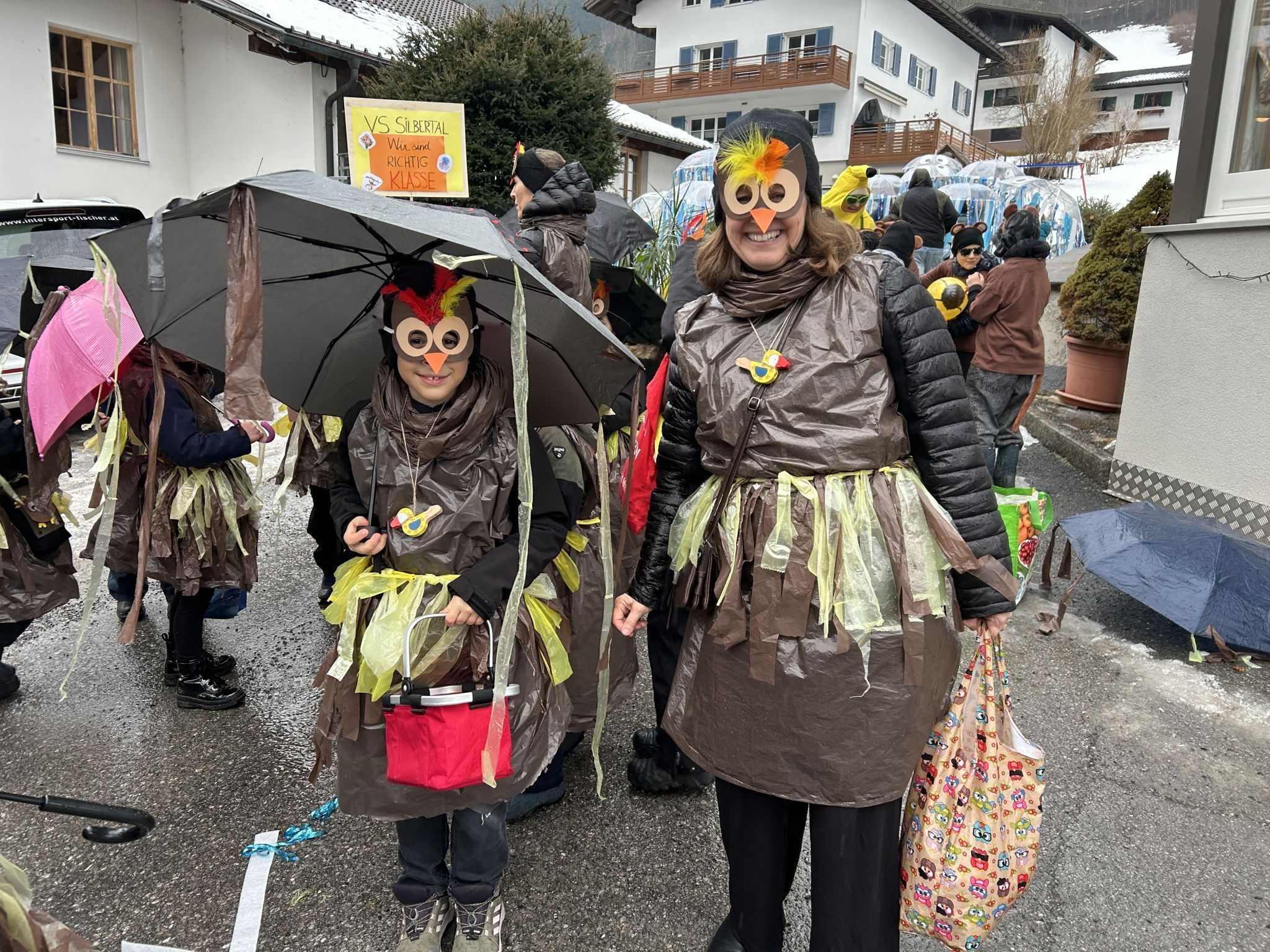 Impressionen vom Faschingsumzug in Silbertal (Bildergalerie)